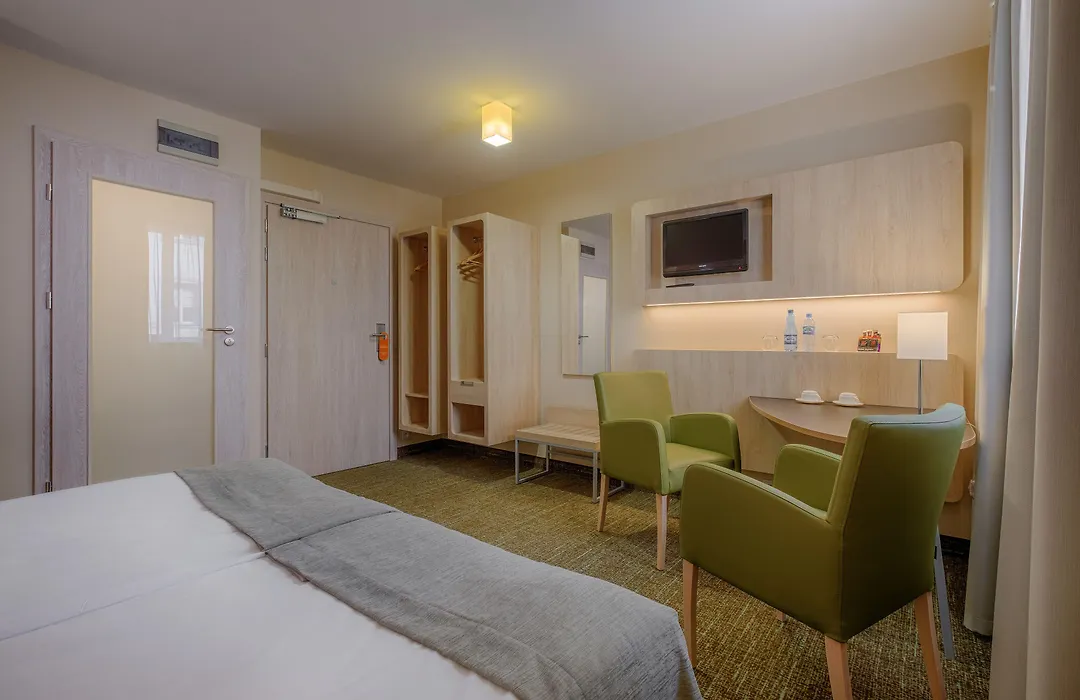 Hotel Reytan-1